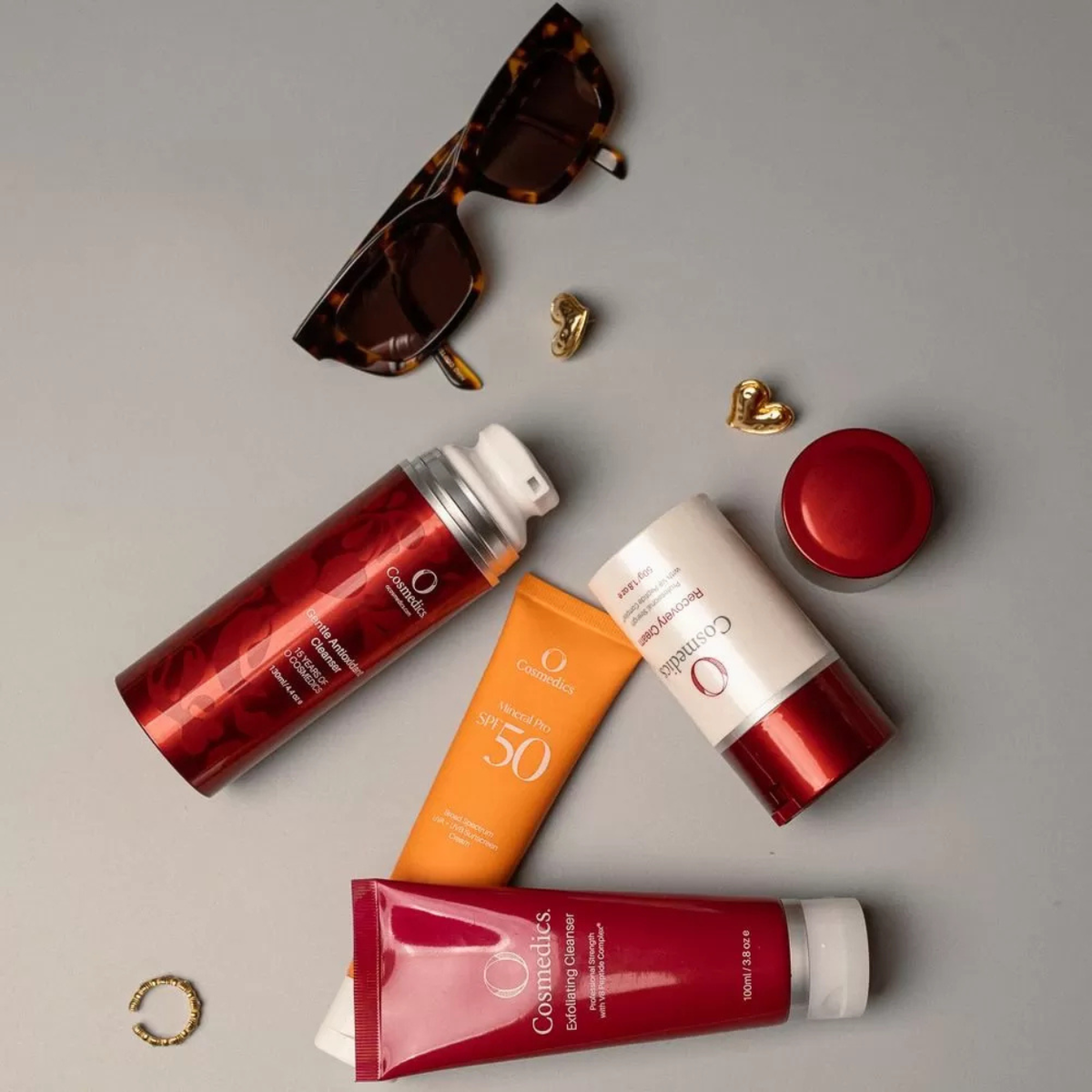 O Cosmedics Holiday Core Four 2025 Kit - Recovery